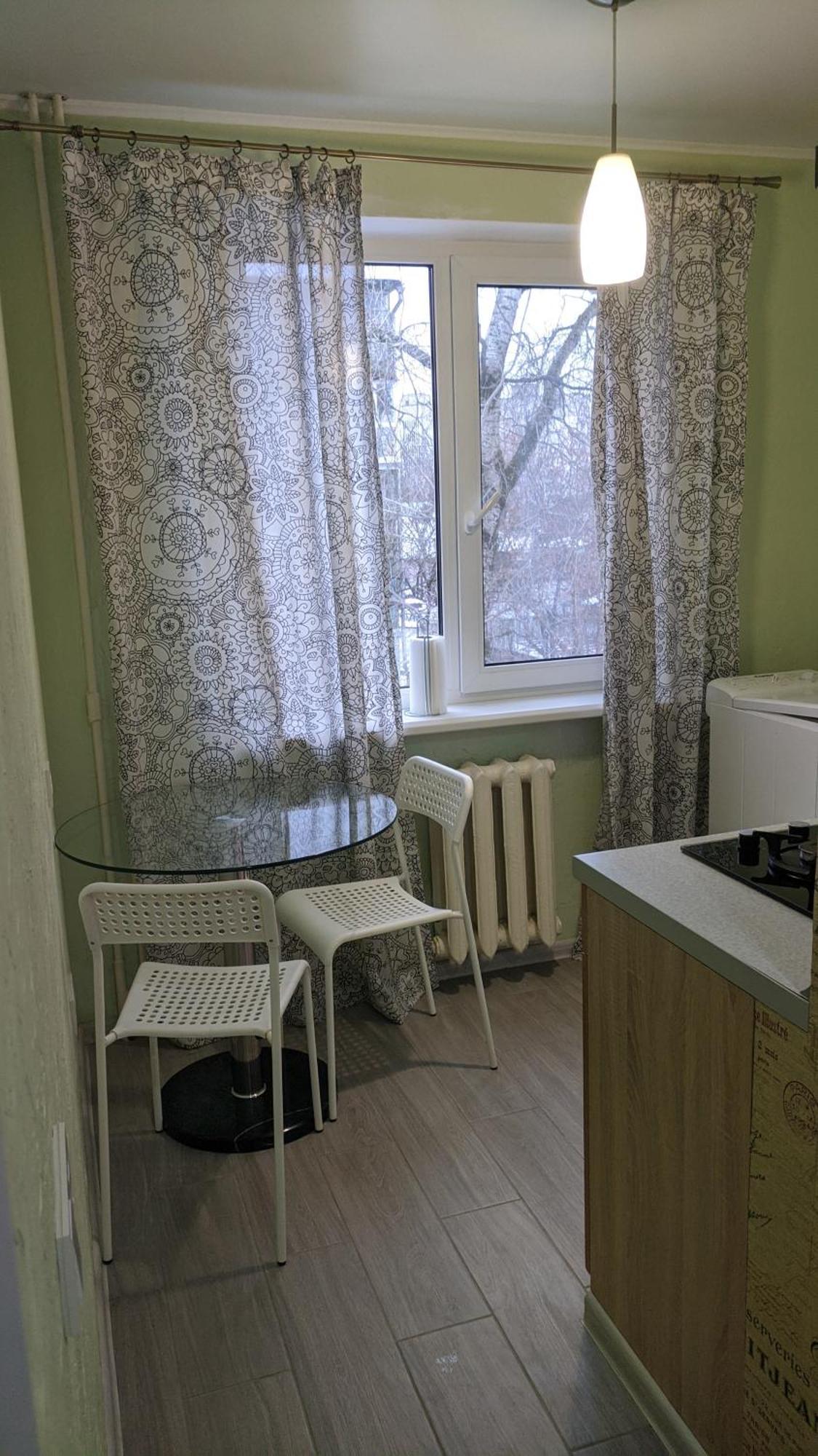 Apartment Near City Center On Peremohy Avenue 46 Chernihiv Exterior foto